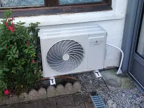 Profitez du confort toute l’année dans votre véranda avec la climatisation De Dietrich EMS25